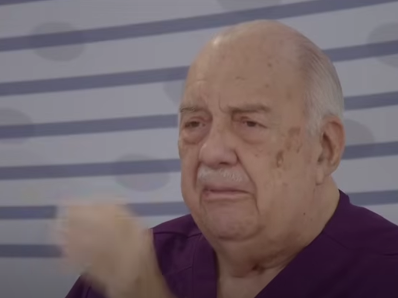 Exministro Sarrazín: ‘Reutilizar insumos médicos es inaceptable’