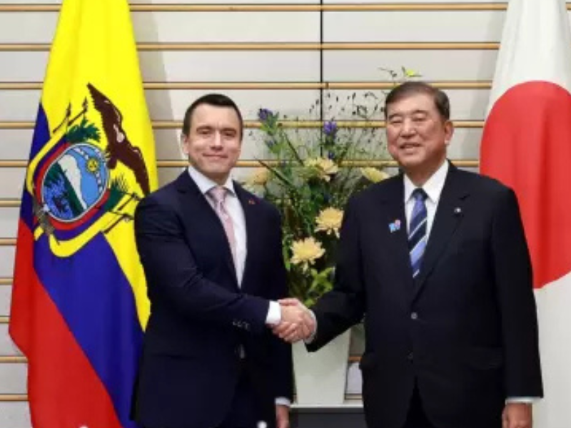 Noboa estrecha lazos con Japón en reunión con el primer ministro Fumio Kishida