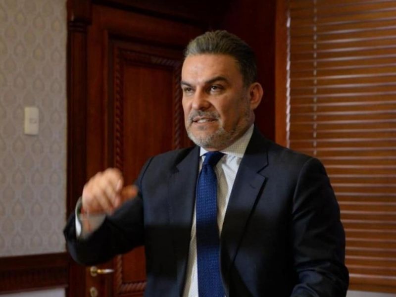 EE. UU. aplaza decisión sobre José Serrano: seguirá detenido en centro migratorio de Florida