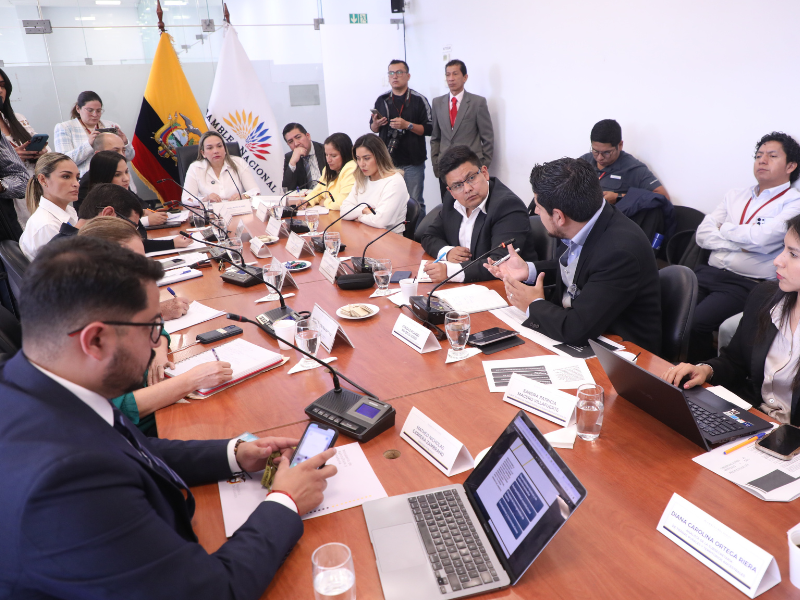 Ministerio de Agricultura propone ajustes estratégicos en reformas sobre tierras, agua y ambiente