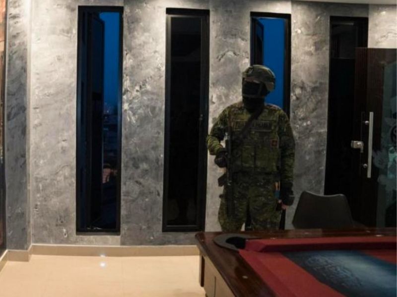 Investigan a juez que liberó a integrante de Los Lobos detenido en narcovivienda