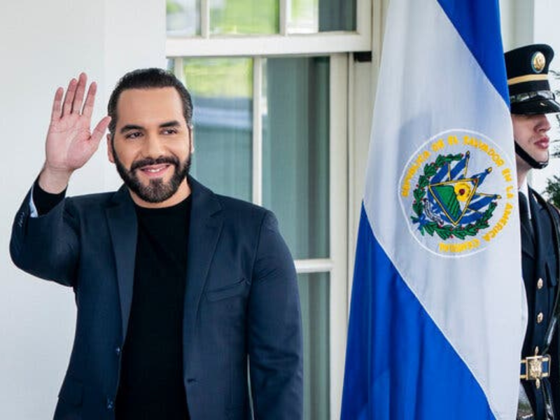 Autócrata o enviado de Dios: por qué Nayib Bukele divide a El Salvador