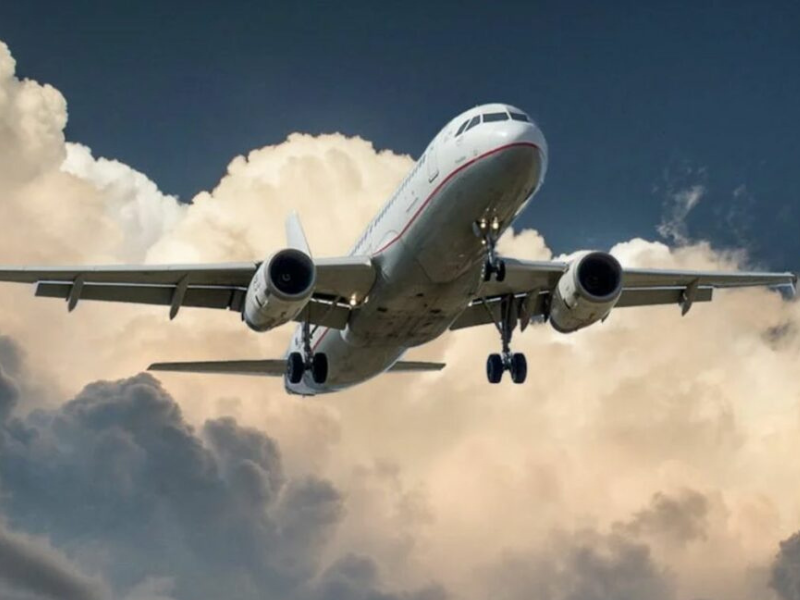 Pasajes aéreos subirán por eliminación del subsidio al Jet A1