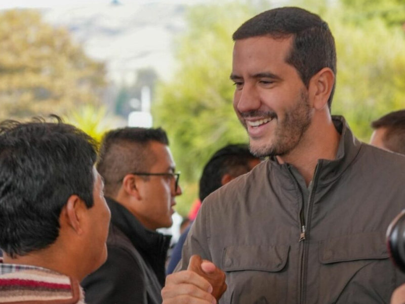 Roberto Luque asume como Ministro de Desarrollo Urbano y Vivienda