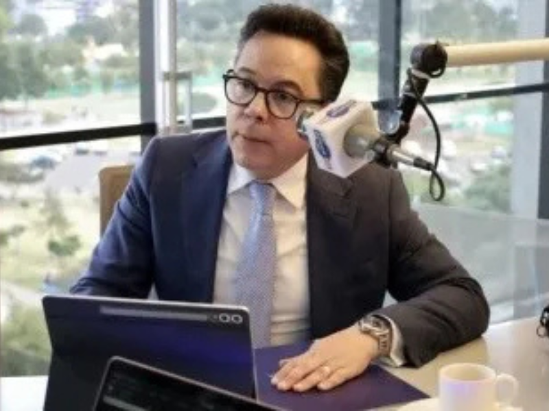 Denuncian campaña para generar pánico financiero