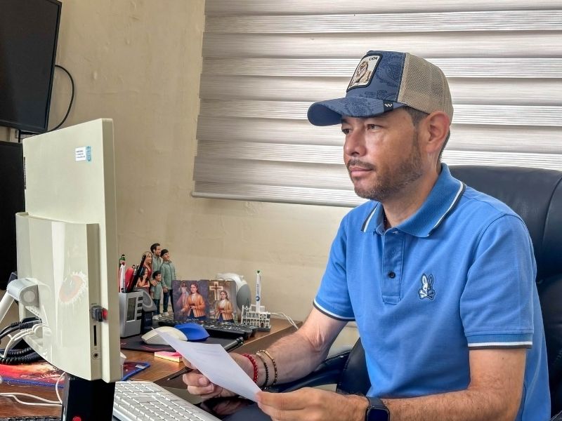Fallece a los 42 años el alcalde de Nobol, Marvin Salas